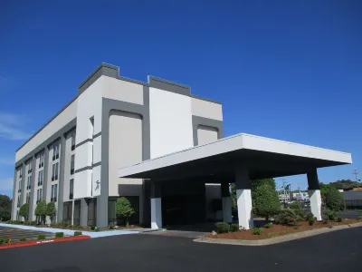 Best Western Southwest Little Rock Hotels near Walmart Supercenter