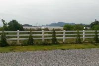 Donsak Ville Hotels in Don Sak