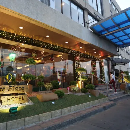 Star Plaza Hotel