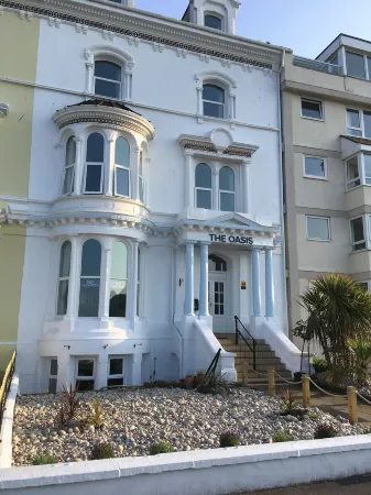 The Oasis Отели рядом с достопримечательностью «Запад Шор Бич»