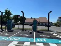 Kyriad Villeneuve Saint-Georges - parking