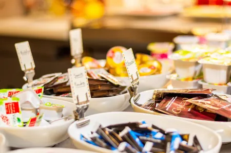 Initial by Balladins la Roche-Sur-Yon