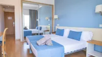 Seth Playa Azul Hotels in Cala en Porter