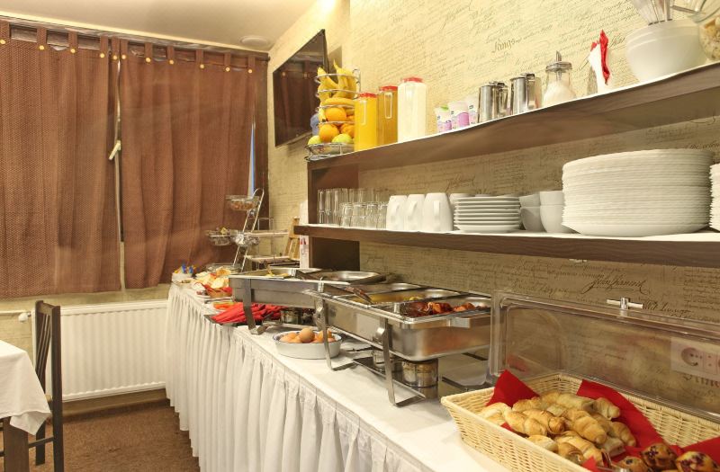Garni Hotel Vozarev photo 3