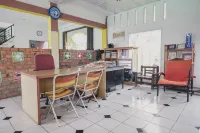 RedDoorz Syariah @ Pasir Putih Jambi Hotels in Jambi