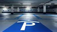 Hotel Seven - parking
