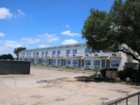 Days Inn by Wyndham Waco University Area Hotels in Waco