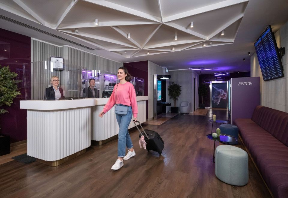 요텔에어 이스탄불 에어포트 에어사이드 객실 이미지