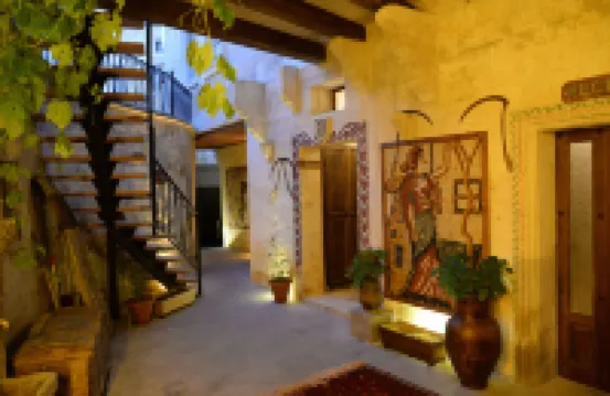Caftan Cave Suites