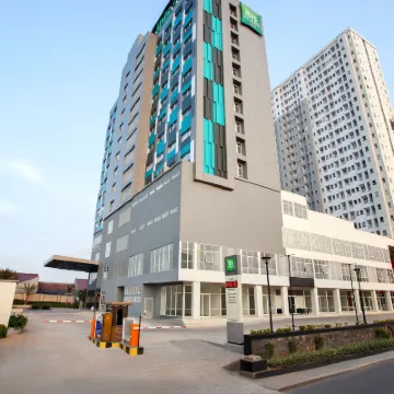 Ibis Styles Bekasi Jatibening Hoteles cerca de Istana Singgah Kedatun Keagungan di Jati Bening