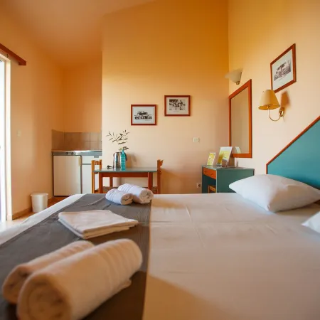 Filoxenia Hotel Apartments