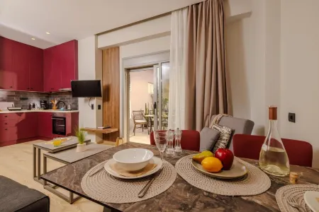 Jolly Suites Отели в г. Karteros