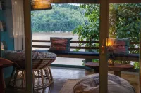 OCK POP TOK MEKONG VILLA