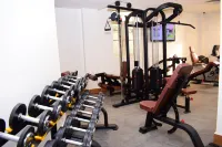 Monty Suites & Golf - gimnasio