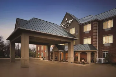 Country Inn & Suites by Radisson, Valparaiso, IN Hotels near Chicago Street Theatre