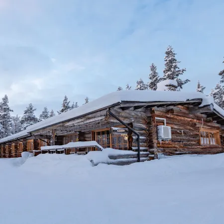 Kuukkeli Log Houses Aurora Resort