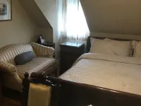 埃奇伍德莊園酒店 克蘭斯頓酒店
