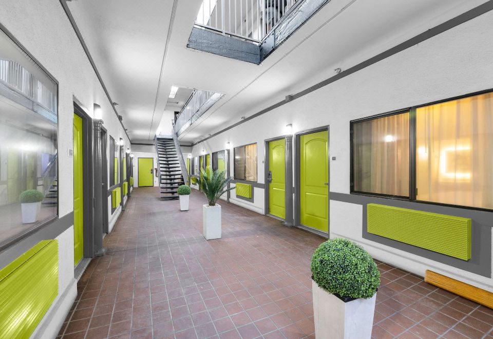 5. 슈어스테이 바이..