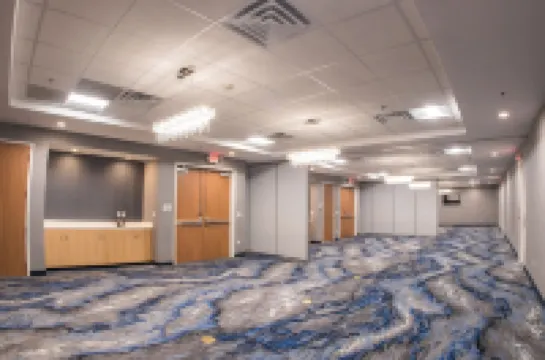 萬楓布朗斯維爾北部飯店及套房