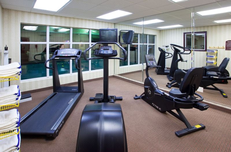 Holiday Inn Express Toledo-Oregon by IHG photo 5