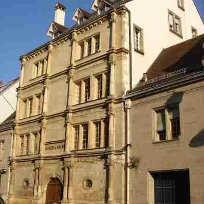 Le Balcon du Prince Hotel Exterior
