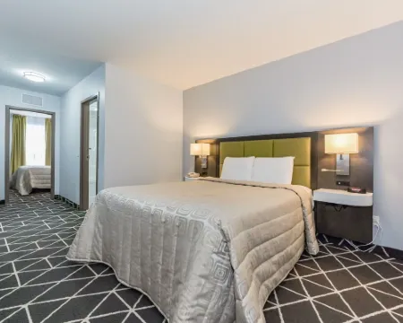 King Hotel Hotels in Perth County