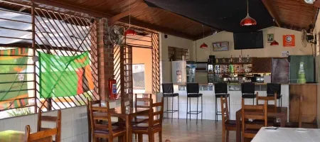 Church Road Lodge Отели в г. Лусака