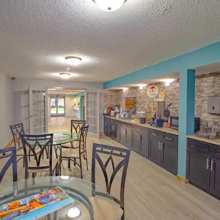 Super 8 by Wyndham Rockford