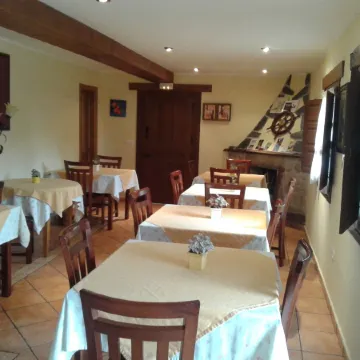 Casa de Aldea Ruiloba