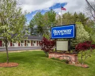 Rodeway Inn & Suites Brunswick Near Hwy 1 Hotels in Phippsburg