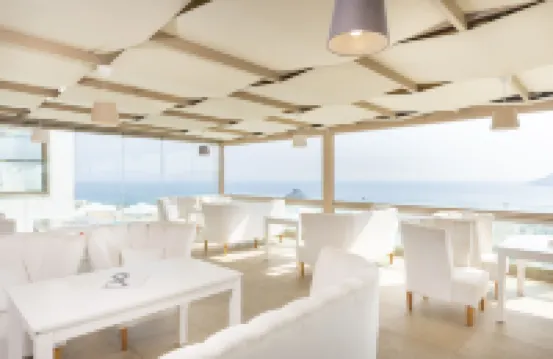 科斯島白石飯店-限成人