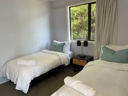 特拉瓦旅館 - 僅供船衹出入