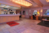 Shilo Inn Suites Hotel - Nampa Suites
