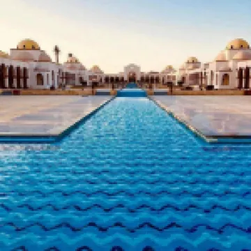 Luxury 4BRs Villa in Hurghada with a Private Heated Pool
