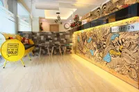 โรงแรมโบลด์จาการ์ตา