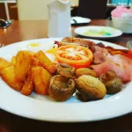 ウスター ホワイトハウス - 朝食