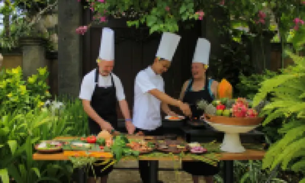 Sagara Villas and Suites Sanur by Ahm サヌール周辺のホテル