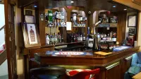 The Beverley Hotel - Baarit