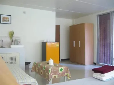 Impact Muang Thong Thani Service Condo Hotels near IMPACT Forum