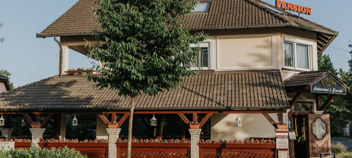 Korona Pension and Restaurant Hotels in Heviz