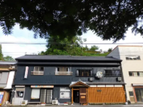 EkimaehouseSamaru のホテル