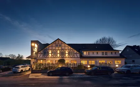 Das Landhotel am Trätzhof Fulda Отели в г. Гросенлюдер