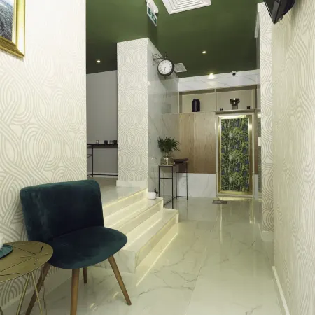 Number One Oxford Street Hotel & Suites