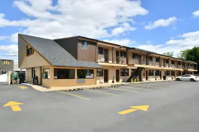 Inn at Jericho Hotels in Oyster Bay