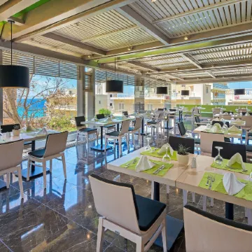 Semiramis City Hotel Отели рядом с достопримечательностью «Пляж Родоса»