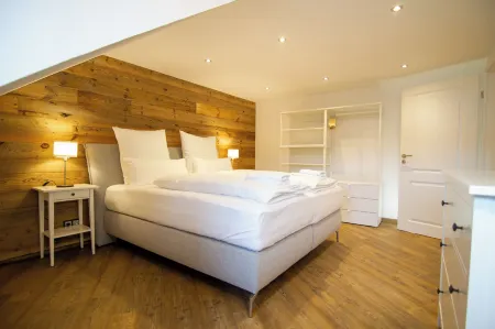 Schiefer Suite Hotel & Apartments