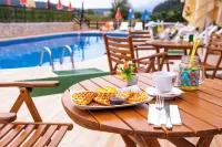 Spa Hotel Aspa Vila - Pools