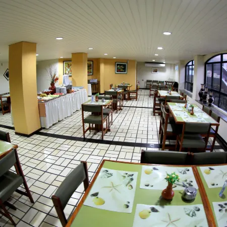 Nascimento Praia Hotel