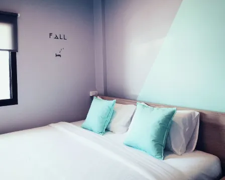 ห้องสตูดิโอ เตียงควีนไซส์