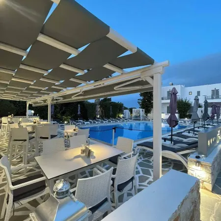 Zoumis Residence